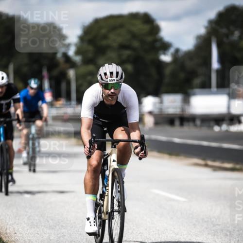 16.08.2026 - KN Förde Triathlon 2026 H.Heesch http://msf.ph/oto/9989413 16.08.2026 13:20:54 Radfahren 544, 581, 589, 602, 607, 720 meine-sportfotos.de