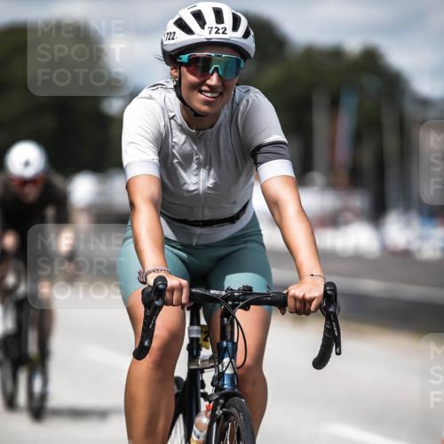 16.08.2026 - KN Förde Triathlon 2026 H.Heesch http://msf.ph/oto/9989474 16.08.2026 13:21:05 Radfahren 568, 572, 578, 596, 722, 729, 746 meine-sportfotos.de