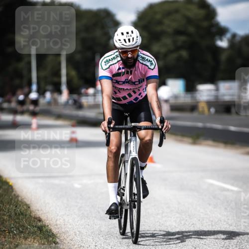 16.08.2026 - KN Förde Triathlon 2026 H.Heesch http://msf.ph/oto/9989554 16.08.2026 13:21:33 Radfahren 538, 718 meine-sportfotos.de