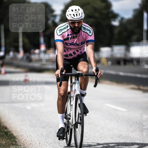 16.08.2026 - KN Förde Triathlon 2026 H.Heesch http://msf.ph/oto/9989558 16.08.2026 13:21:34 Radfahren 538, 718, 736 meine-sportfotos.de