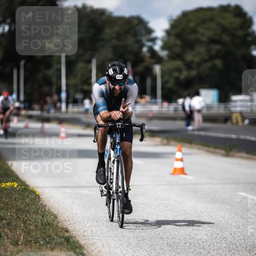 16.08.2026 - KN Förde Triathlon 2026 H.Heesch http://msf.ph/oto/9989594 16.08.2026 13:21:44 Radfahren 595, 704, 705, 730 meine-sportfotos.de