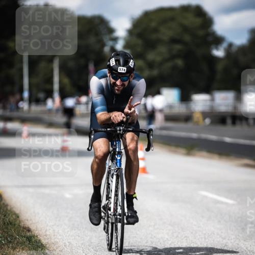 16.08.2026 - KN Förde Triathlon 2026 H.Heesch http://msf.ph/oto/9989602 16.08.2026 13:21:45 Radfahren 595, 704, 705, 730 meine-sportfotos.de
