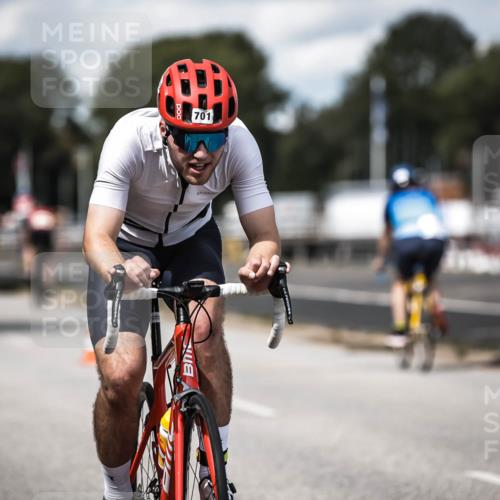 16.08.2026 - KN Förde Triathlon 2026 H.Heesch http://msf.ph/oto/9989630 16.08.2026 13:21:50 Radfahren 555 meine-sportfotos.de