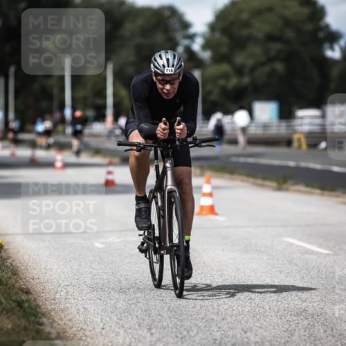 16.08.2026 - KN Förde Triathlon 2026 H.Heesch http://msf.ph/oto/9989649 16.08.2026 13:22:05 Radfahren 577, 716 meine-sportfotos.de