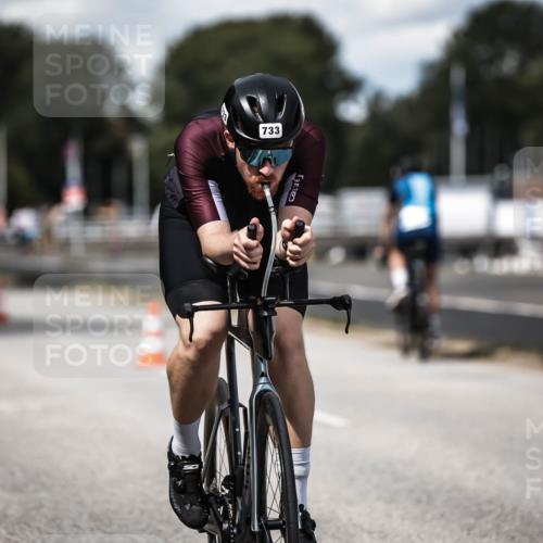 16.08.2026 - KN Förde Triathlon 2026 H.Heesch http://msf.ph/oto/9989676 16.08.2026 13:22:15 Radfahren  meine-sportfotos.de