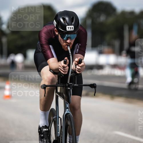 16.08.2026 - KN Förde Triathlon 2026 H.Heesch http://msf.ph/oto/9989680 16.08.2026 13:22:15 Radfahren  meine-sportfotos.de