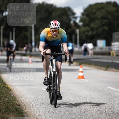 16.08.2026 - KN Förde Triathlon 2026 H.Heesch http://msf.ph/oto/9989689 16.08.2026 13:22:18 Radfahren 548 meine-sportfotos.de