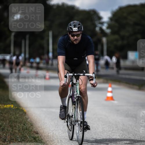 16.08.2026 - KN Förde Triathlon 2026 H.Heesch http://msf.ph/oto/9989742 16.08.2026 13:22:32 Radfahren 576, 601, 721 meine-sportfotos.de