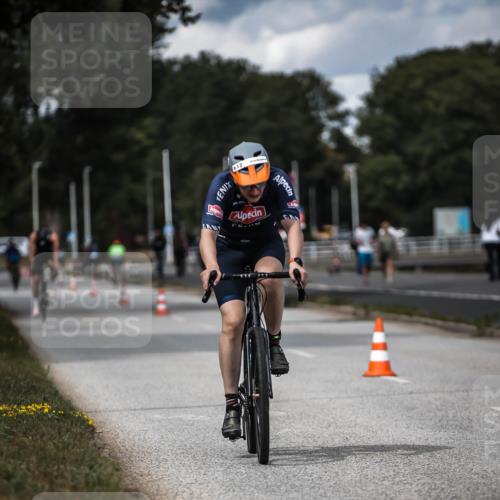 16.08.2026 - KN Förde Triathlon 2026 H.Heesch http://msf.ph/oto/9989820 16.08.2026 13:22:53 Radfahren 515, 539, 612 meine-sportfotos.de
