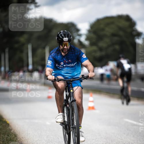 16.08.2026 - KN Förde Triathlon 2026 H.Heesch http://msf.ph/oto/9989862 16.08.2026 13:23:07 Radfahren 573, 584, 708, 726 meine-sportfotos.de