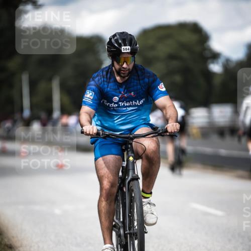 16.08.2026 - KN Förde Triathlon 2026 H.Heesch http://msf.ph/oto/9989868 16.08.2026 13:23:07 Radfahren 573, 584, 708, 726 meine-sportfotos.de