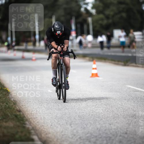16.08.2026 - KN Förde Triathlon 2026 H.Heesch http://msf.ph/oto/9989880 16.08.2026 13:23:12 Radfahren 573, 708, 726, 727, 731 meine-sportfotos.de