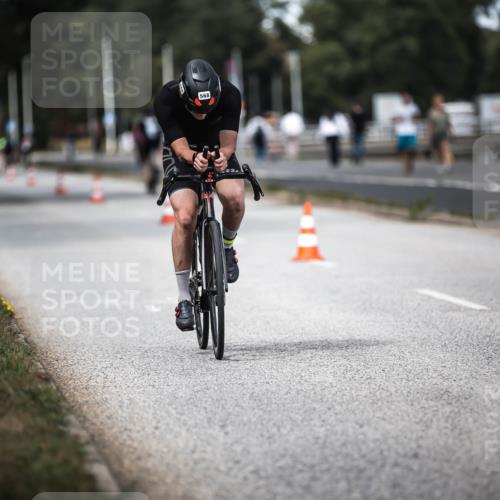 16.08.2026 - KN Förde Triathlon 2026 H.Heesch http://msf.ph/oto/9989882 16.08.2026 13:23:12 Radfahren 573, 708, 726, 727, 731 meine-sportfotos.de