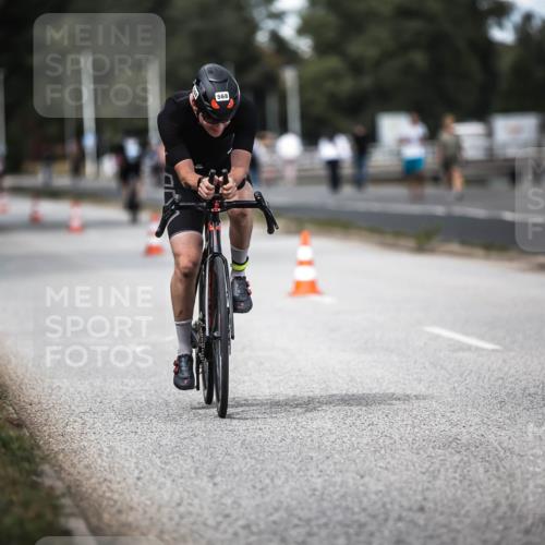 16.08.2026 - KN Förde Triathlon 2026 H.Heesch http://msf.ph/oto/9989884 16.08.2026 13:23:12 Radfahren 573, 708, 726, 727, 731 meine-sportfotos.de