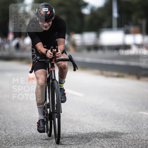 16.08.2026 - KN Förde Triathlon 2026 H.Heesch http://msf.ph/oto/9989895 16.08.2026 13:23:13 Radfahren 533, 573, 708, 726, 727, 731 meine-sportfotos.de