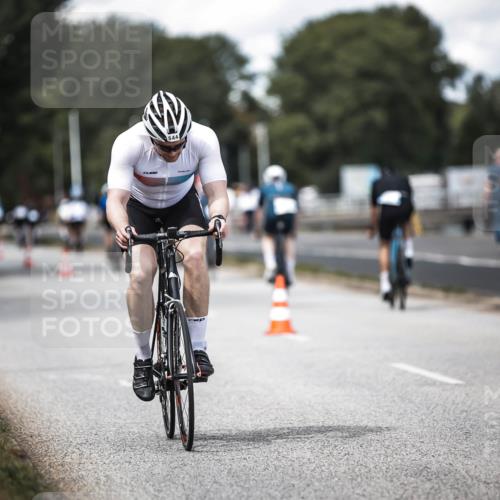 16.08.2026 - KN Förde Triathlon 2026 H.Heesch http://msf.ph/oto/9989902 16.08.2026 13:23:31 Radfahren  meine-sportfotos.de