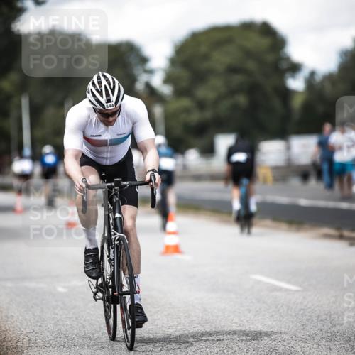 16.08.2026 - KN Förde Triathlon 2026 H.Heesch http://msf.ph/oto/9989905 16.08.2026 13:23:31 Radfahren  meine-sportfotos.de