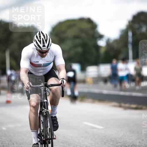 16.08.2026 - KN Förde Triathlon 2026 H.Heesch http://msf.ph/oto/9989911 16.08.2026 13:23:31 Radfahren  meine-sportfotos.de
