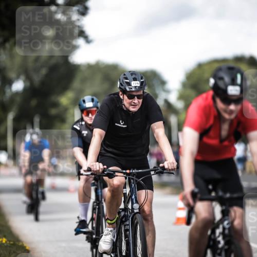 16.08.2026 - KN Förde Triathlon 2026 H.Heesch http://msf.ph/oto/9989989 16.08.2026 13:23:47 Radfahren 517, 535, 578, 581, 589, 729, 746 meine-sportfotos.de