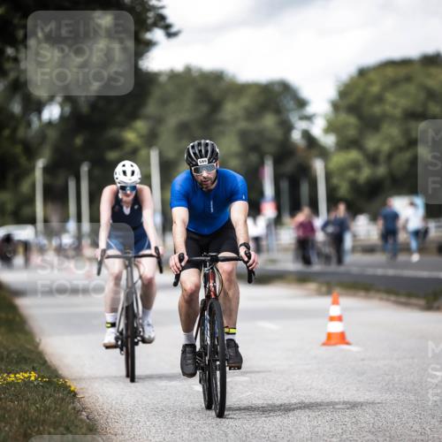 16.08.2026 - KN Förde Triathlon 2026 H.Heesch http://msf.ph/oto/9990001 16.08.2026 13:23:50 Radfahren 517, 535, 545, 578, 581, 589, 729, 746 meine-sportfotos.de