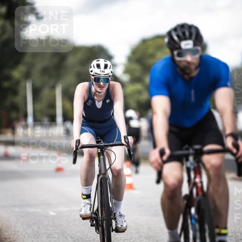 16.08.2026 - KN Förde Triathlon 2026 H.Heesch http://msf.ph/oto/9990021 16.08.2026 13:23:51 Radfahren 517, 535, 545, 578, 581, 589, 729, 746 meine-sportfotos.de