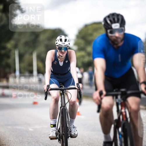 16.08.2026 - KN Förde Triathlon 2026 H.Heesch http://msf.ph/oto/9990022 16.08.2026 13:23:51 Radfahren 517, 535, 545, 578, 581, 589, 729, 746 meine-sportfotos.de