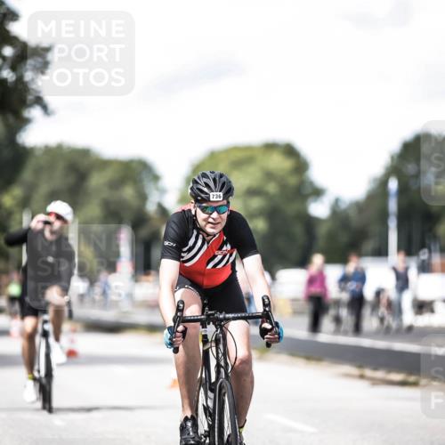 16.08.2026 - KN Förde Triathlon 2026 H.Heesch http://msf.ph/oto/9990082 16.08.2026 13:24:15 Radfahren 531, 572, 585, 724, 732, 736 meine-sportfotos.de