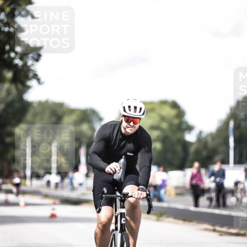 16.08.2026 - KN Förde Triathlon 2026 H.Heesch http://msf.ph/oto/9990094 16.08.2026 13:24:16 Radfahren 531, 585, 724, 732, 736 meine-sportfotos.de