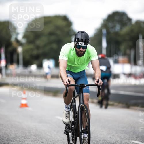 16.08.2026 - KN Förde Triathlon 2026 H.Heesch http://msf.ph/oto/9990175 16.08.2026 13:24:51 Radfahren 546, 561, 577 meine-sportfotos.de