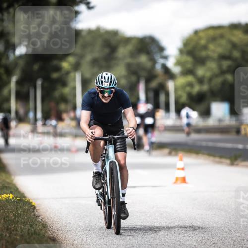 16.08.2026 - KN Förde Triathlon 2026 H.Heesch http://msf.ph/oto/9990206 16.08.2026 13:25:05 Radfahren 515, 745 meine-sportfotos.de
