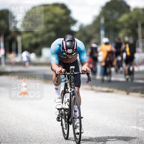 16.08.2026 - KN Förde Triathlon 2026 H.Heesch http://msf.ph/oto/9990218 16.08.2026 13:25:07 Radfahren 515, 745 meine-sportfotos.de
