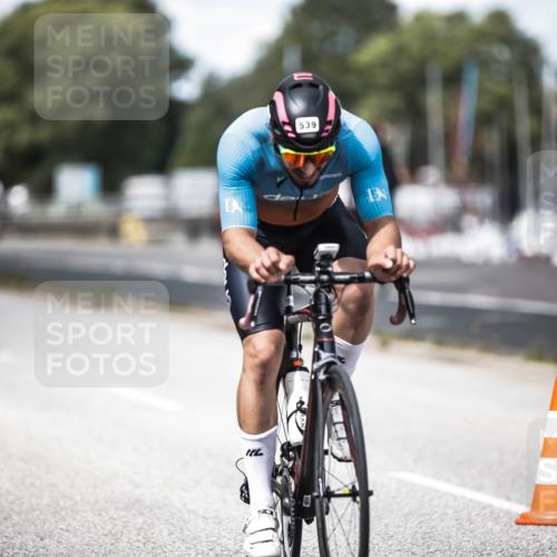 16.08.2026 - KN Förde Triathlon 2026 H.Heesch http://msf.ph/oto/9990224 16.08.2026 13:25:07 Radfahren 515, 745 meine-sportfotos.de