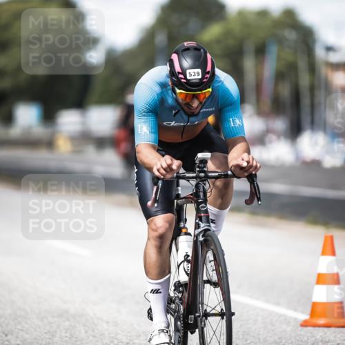 16.08.2026 - KN Förde Triathlon 2026 H.Heesch http://msf.ph/oto/9990225 16.08.2026 13:25:07 Radfahren 515, 745 meine-sportfotos.de
