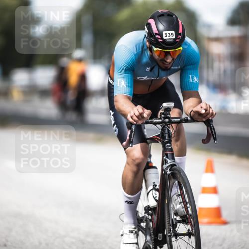 16.08.2026 - KN Förde Triathlon 2026 H.Heesch http://msf.ph/oto/9990228 16.08.2026 13:25:07 Radfahren 515, 745 meine-sportfotos.de