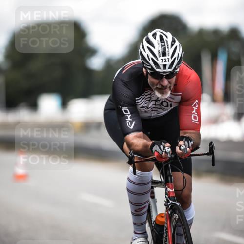 16.08.2026 - KN Förde Triathlon 2026 H.Heesch http://msf.ph/oto/9990266 16.08.2026 13:25:29 Radfahren 734 meine-sportfotos.de