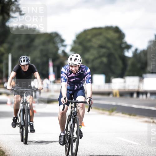 16.08.2026 - KN Förde Triathlon 2026 H.Heesch http://msf.ph/oto/9990311 16.08.2026 13:25:41 Radfahren 601, 711 meine-sportfotos.de