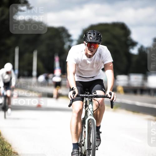 16.08.2026 - KN Förde Triathlon 2026 H.Heesch http://msf.ph/oto/9990356 16.08.2026 13:25:54 Radfahren 726 meine-sportfotos.de