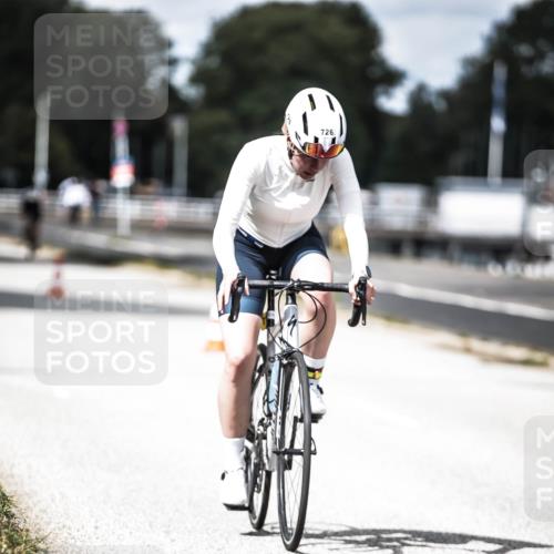 16.08.2026 - KN Förde Triathlon 2026 H.Heesch http://msf.ph/oto/9990364 16.08.2026 13:25:57 Radfahren 726 meine-sportfotos.de