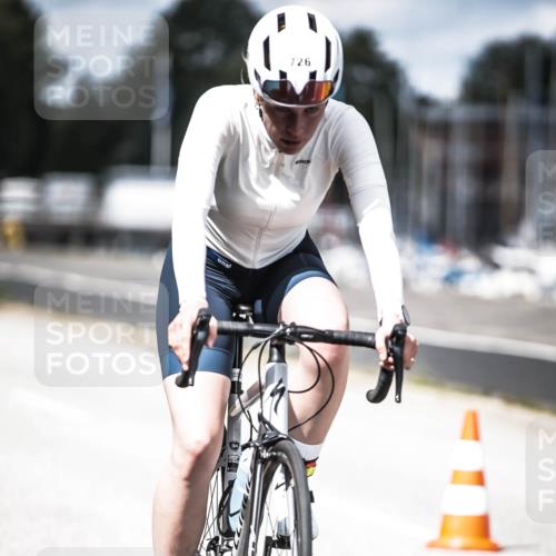 16.08.2026 - KN Förde Triathlon 2026 H.Heesch http://msf.ph/oto/9990379 16.08.2026 13:25:58 Radfahren 726 meine-sportfotos.de
