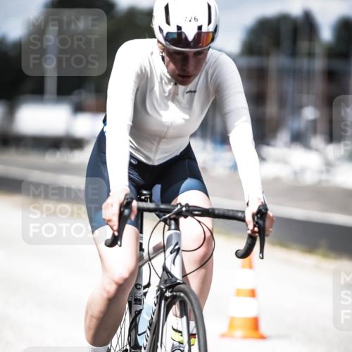 16.08.2026 - KN Förde Triathlon 2026 H.Heesch http://msf.ph/oto/9990381 16.08.2026 13:25:58 Radfahren 726 meine-sportfotos.de