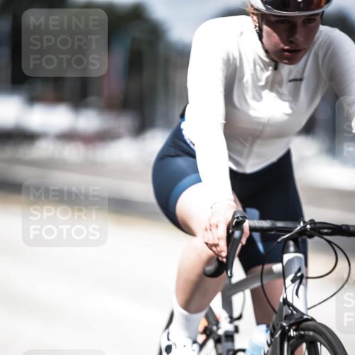 16.08.2026 - KN Förde Triathlon 2026 H.Heesch http://msf.ph/oto/9990385 16.08.2026 13:25:58 Radfahren 726 meine-sportfotos.de