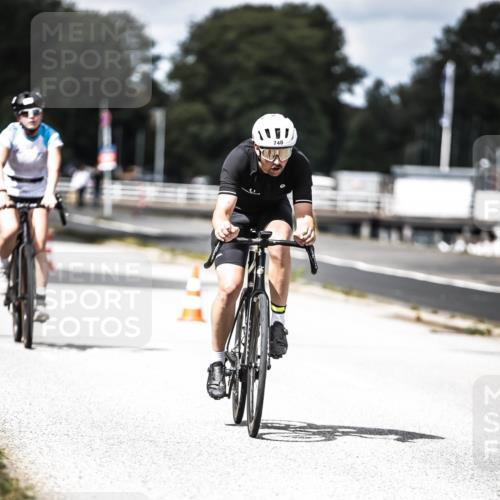 16.08.2026 - KN Förde Triathlon 2026 H.Heesch http://msf.ph/oto/9990399 16.08.2026 13:26:02 Radfahren 731 meine-sportfotos.de