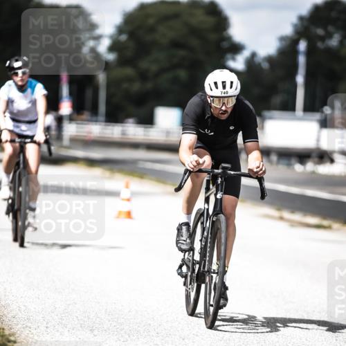 16.08.2026 - KN Förde Triathlon 2026 H.Heesch http://msf.ph/oto/9990404 16.08.2026 13:26:02 Radfahren 731 meine-sportfotos.de