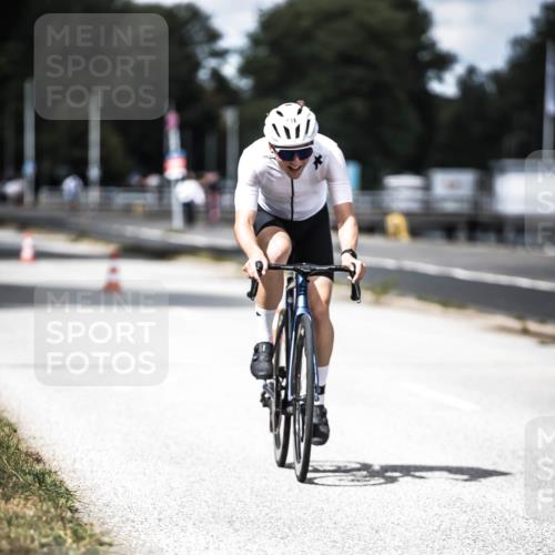 16.08.2026 - KN Förde Triathlon 2026 H.Heesch http://msf.ph/oto/9990496 16.08.2026 13:26:26 Radfahren 580 meine-sportfotos.de