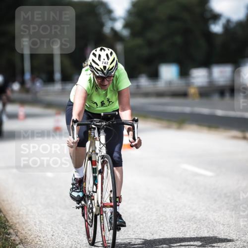16.08.2026 - KN Förde Triathlon 2026 H.Heesch http://msf.ph/oto/9990515 16.08.2026 13:26:35 Radfahren 715, 725, 742 meine-sportfotos.de
