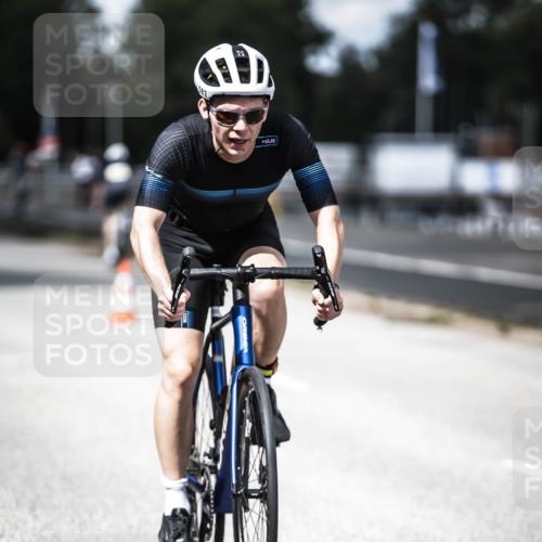16.08.2026 - KN Förde Triathlon 2026 H.Heesch http://msf.ph/oto/9990565 16.08.2026 13:26:48 Radfahren  meine-sportfotos.de