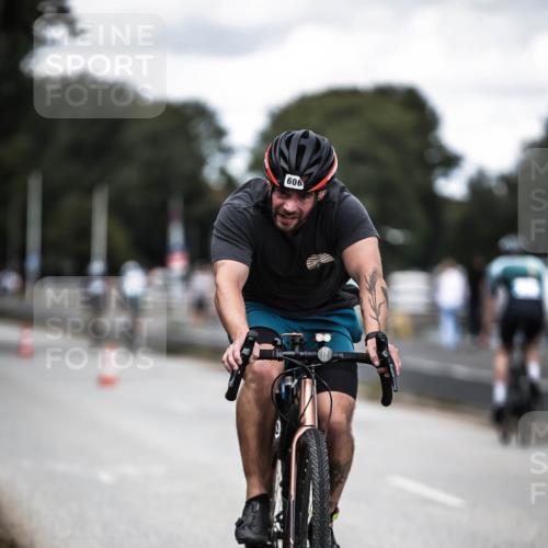 16.08.2026 - KN Förde Triathlon 2026 H.Heesch http://msf.ph/oto/9990614 16.08.2026 13:27:29 Radfahren 579, 606 meine-sportfotos.de