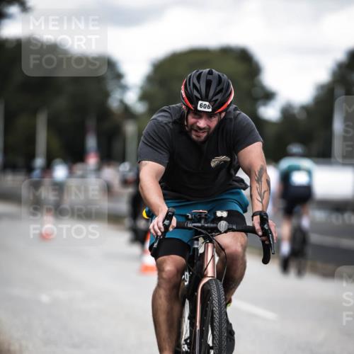 16.08.2026 - KN Förde Triathlon 2026 H.Heesch http://msf.ph/oto/9990617 16.08.2026 13:27:29 Radfahren 579, 606 meine-sportfotos.de
