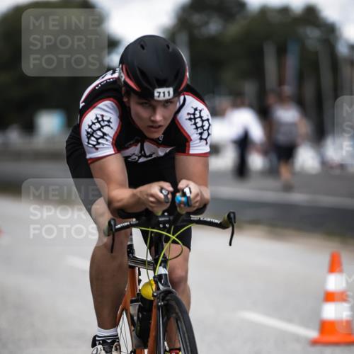 16.08.2026 - KN Förde Triathlon 2026 H.Heesch http://msf.ph/oto/9990650 16.08.2026 13:28:16 Radfahren 723 meine-sportfotos.de