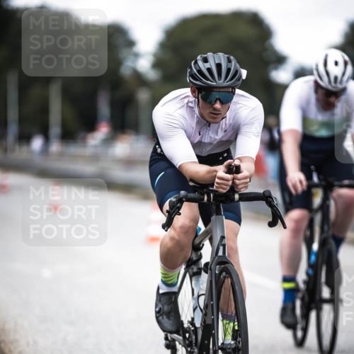 16.08.2026 - KN Förde Triathlon 2026 H.Heesch http://msf.ph/oto/9990764 16.08.2026 13:29:17 Radfahren 562 meine-sportfotos.de